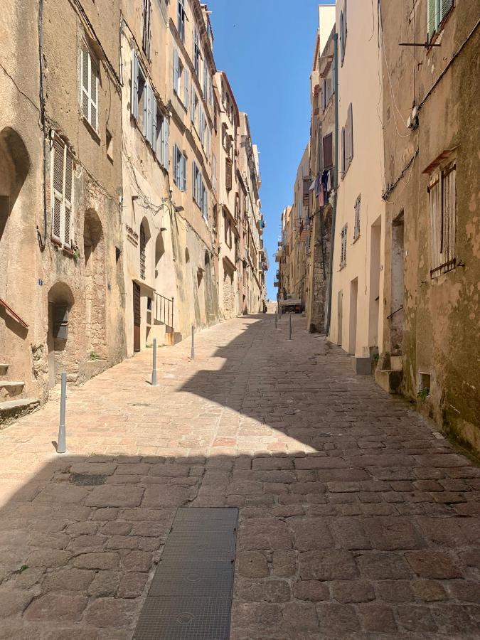 Casa Sirena Centre Citadelle Vue Port Et Falaises 보니파시오 외부 사진